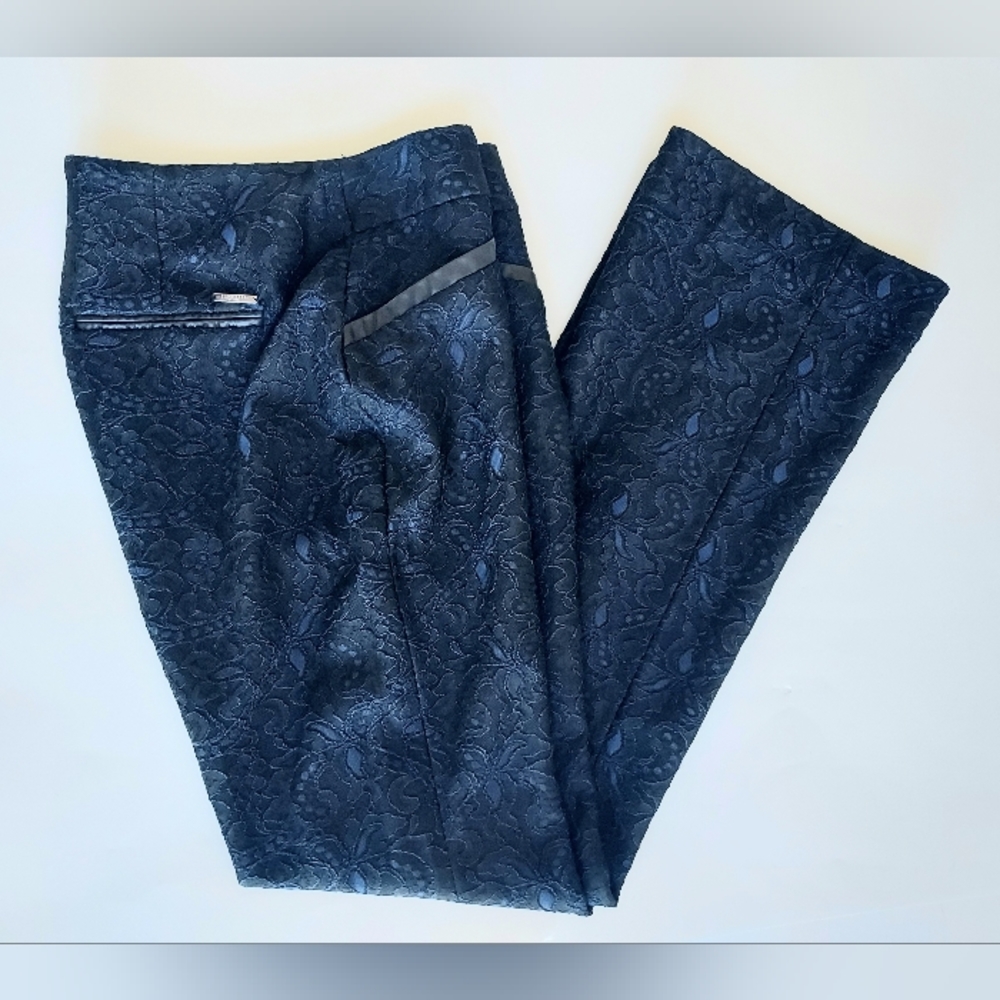Black Label by Chicos 0 Ladies Blue/Black Lace Straight Leg Regular Rise Pants